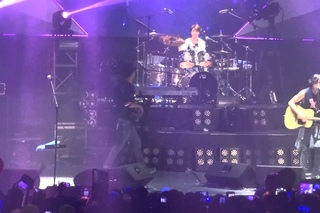 FanCam 20140919 CNBLUE - Love Light Manila