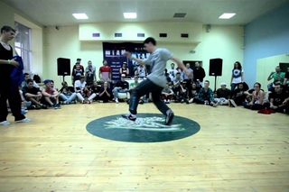 BOTY Belarus / CIS 2013 1x1 Round of 16 : Lil D vs Bootuz