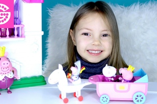 Кортеж Свинки Пеппы. Королевский замок. Peppa pig на детской площадке