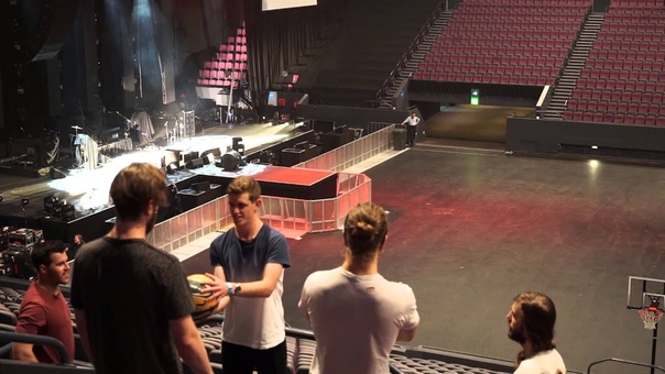 Trick Shots with Imagine Dragons, How
