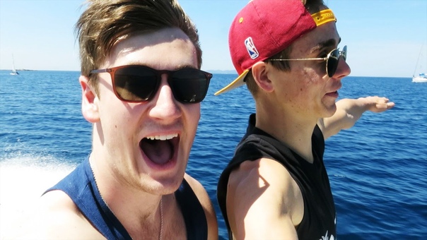 SPEED BOAT