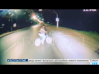 Туристический автобус сбил на дороге девочку на велосипеде
