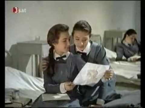 Девушки в униформе