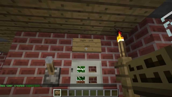 Re Actions: How to create a wallclock ( Minecraft,