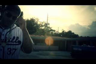 SKYXXX HUSTLE & FLOW (OFFICIAL MUSIC VIDEO)