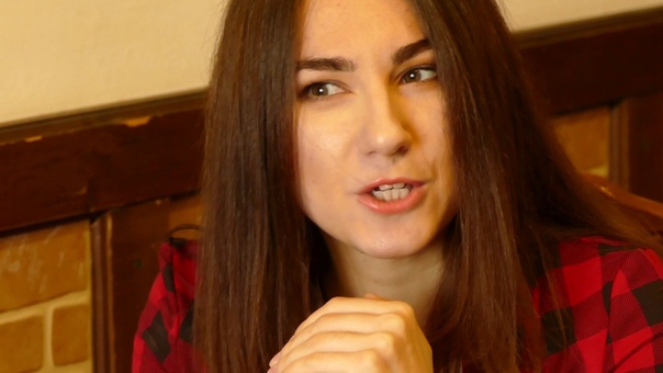 Алиса Баркова (клавишница и вокалистка кавер