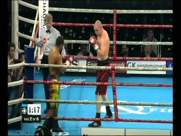 Humberto Evora vs Claus Bertino Pesos
