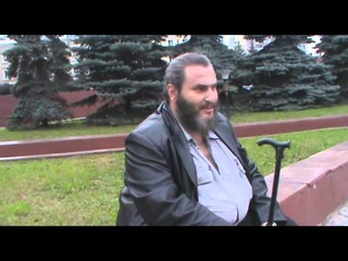 Жидо-фашист Борух Стомахин попался нормальным парням