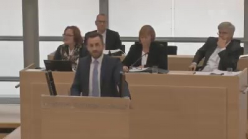 Schaut es euch an wie wir verarscht und ausgeplündert