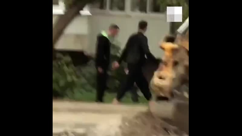 Мужчина избил маленькую