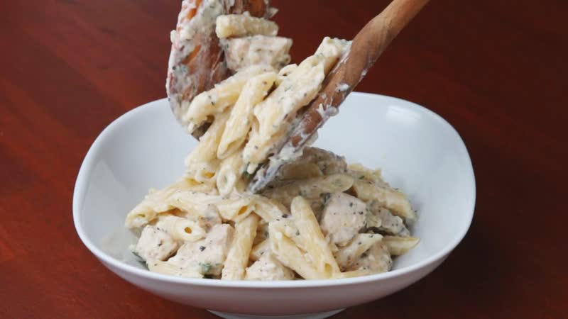 Easy Chicken Alfredo