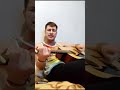 шикарно сыграл на гитаре