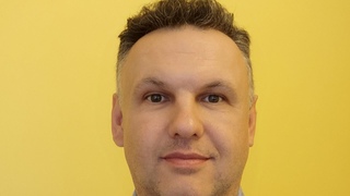 Общество чудовищно. Люди не имеют жизненного опыта. Любовь исцеляет Не бойтесь боли Золотая молодёжь