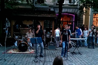 #НЕ_МОВЧАТИ - Кольорова (Олег Чигринець, вген Асауленко)