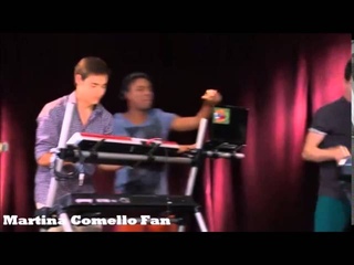 Violetta 2 : De jongens zingen Ven con nosotros (aflevering 68)