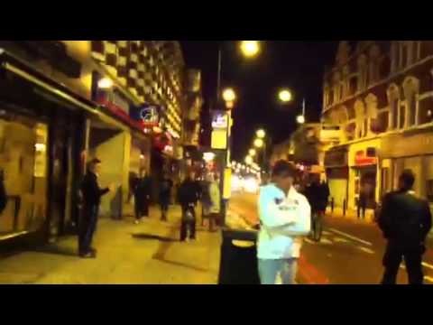 Clapham Junction looting vot tak bilo s utra maloletki v