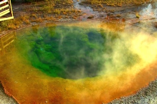 Morning Glory Pool, Yellowstone National Park - HD