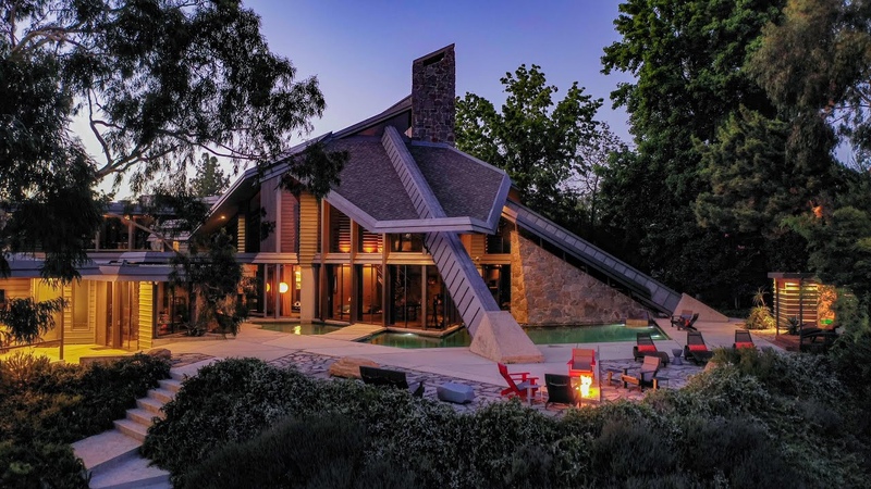 Wilt Chamberlains Home He Built is now for Sale, 15216 ANTELO PLACE, BEL AIR