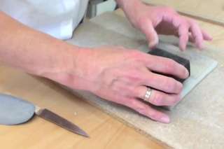 BOTZ - Enjoying Ceramics 10 - Stamp Technique with Oriental blue