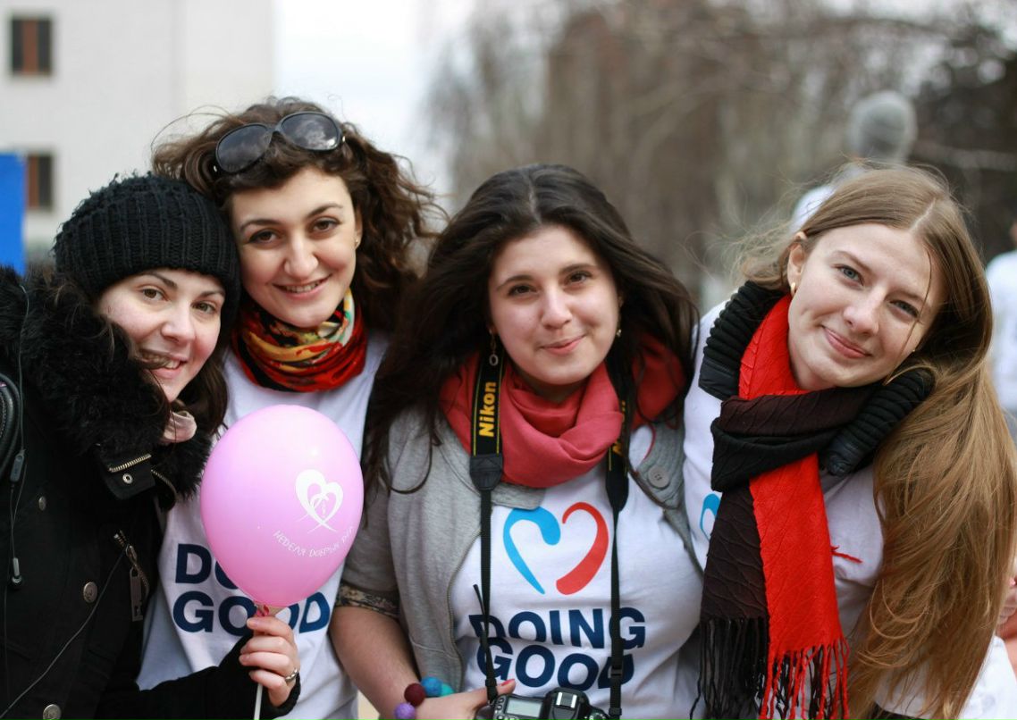 Алина Есаян | Донецк