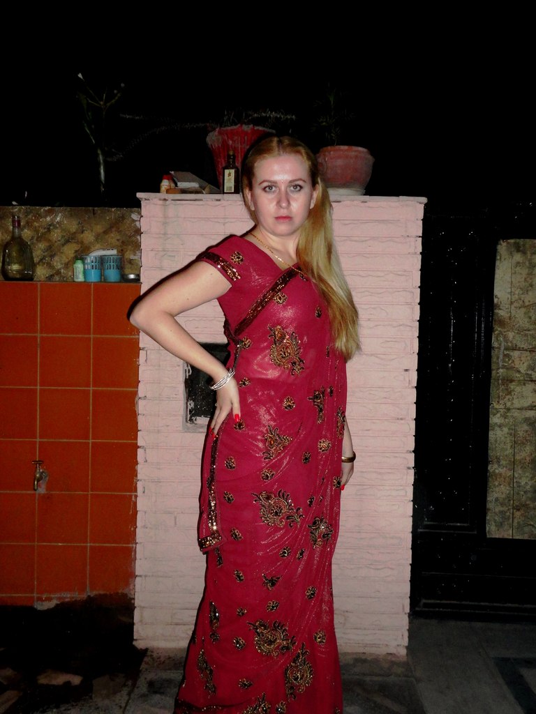 Валентина Томанек | London