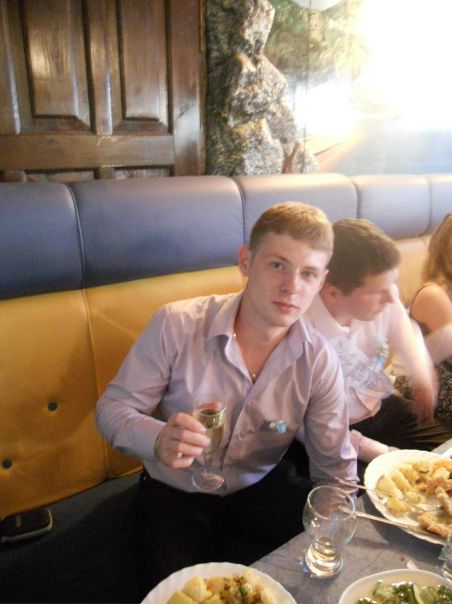 №2, Юра Бестюк, 32 года, Ровно №2, Юра Бестюк, 32 года, Ровно