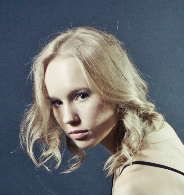 Natali Fakhretdinova @yoganatali | 