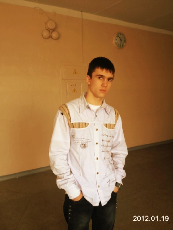 Халид Куртвелиев ```)(@I_1D``` | Симферополь