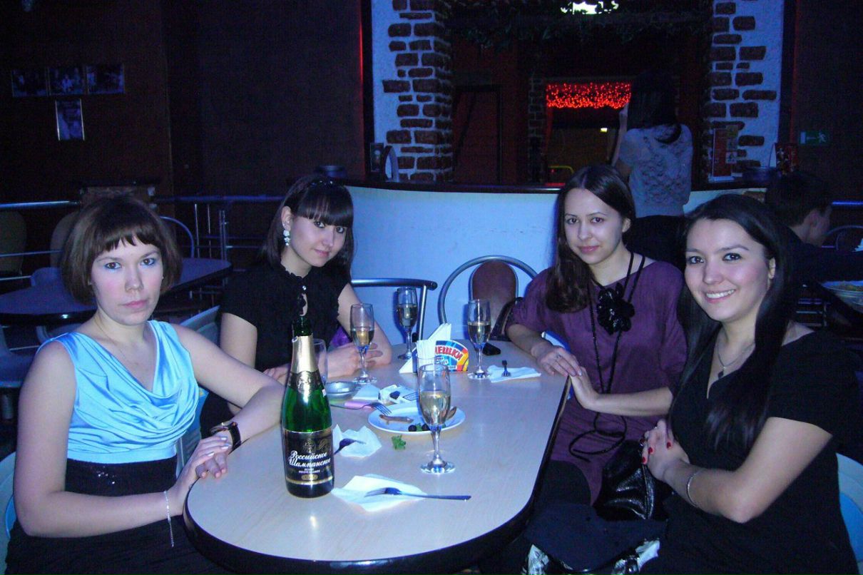 Эльза Аюпова | Октябрьский