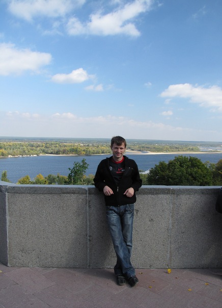 №7, Женя Деркач, Киев №7, Женя Деркач, Киев