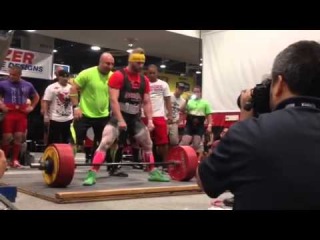 Micah Marino, попытка потянуть 362, 5 кг в в.к .82, 5 кг на Олимпии 2013!