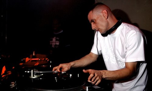 Юртос Сенин | Bremen