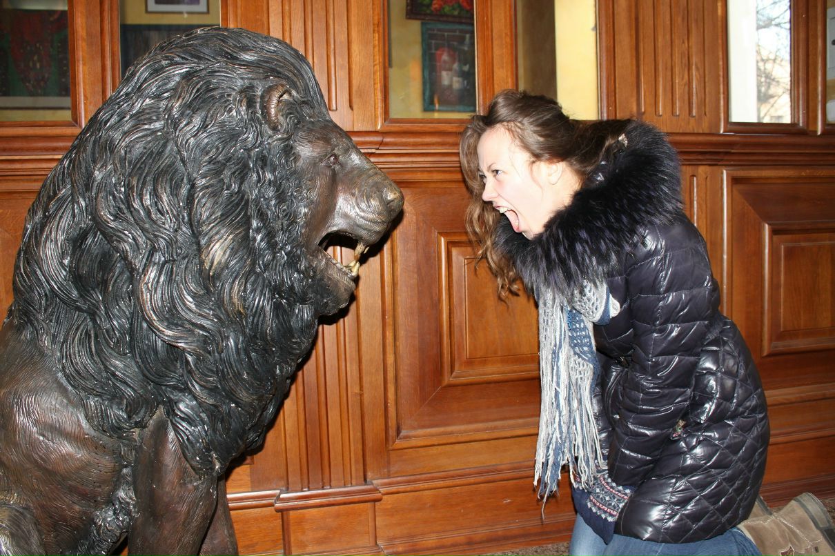 Ксюша Копыловская | Shanghai