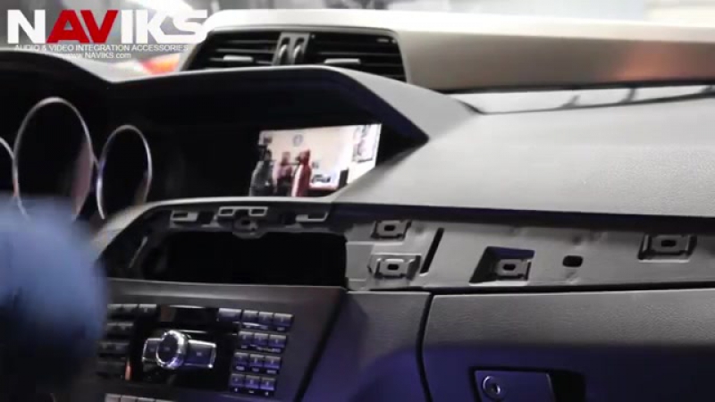 Снимаем audio 20 C class W204