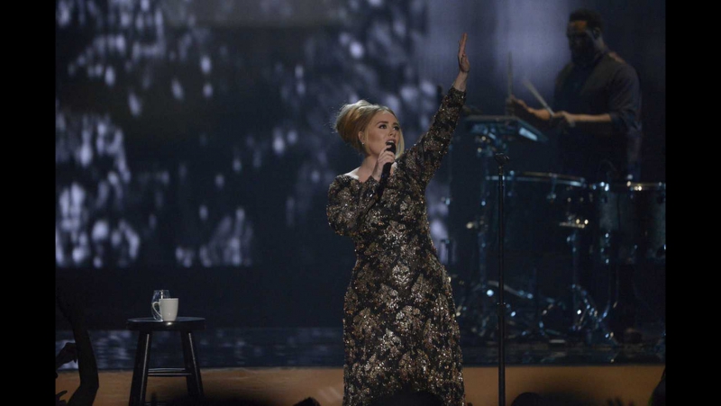 Adele Set Fire To The Rain ( Live in New York City