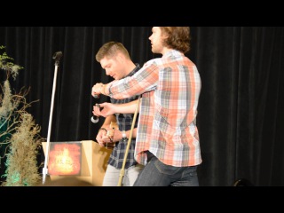 Jensen Playing the Ukulele SeaCon 2016