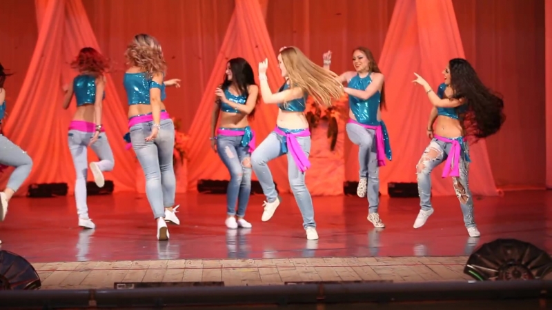 Street shaabi. FAIZA belly dance group. Choreographer and art director Veronica