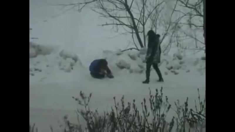 Как пьяные девки за пивом