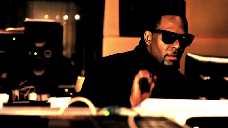 R. Kelly, 2 Chainz My
