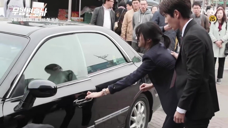 Lawless Lawyer мейкинг