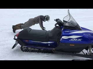 Вдвоем на спортивном снегоходе Yamaha SRX 700 ценой 170К р . Обзор Тест-Драйв мот Владельца