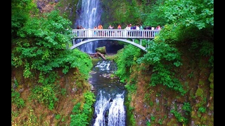 Multnomah Falls Oregon - Aerial drone video