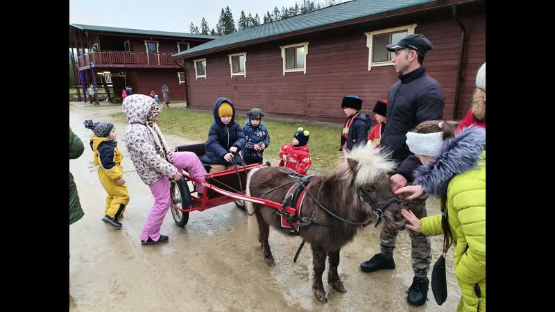 РОЖДЕСТВЕНСКАЯ СКАЗКА в конном клубе Ларисы ЛУСТА DIAMOND