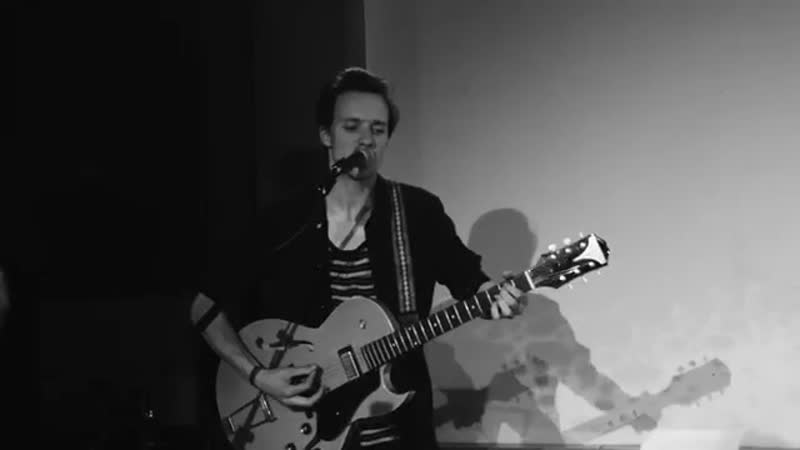 Livingstone feat. Gunnar Ellwanger Secret Nights Loustic