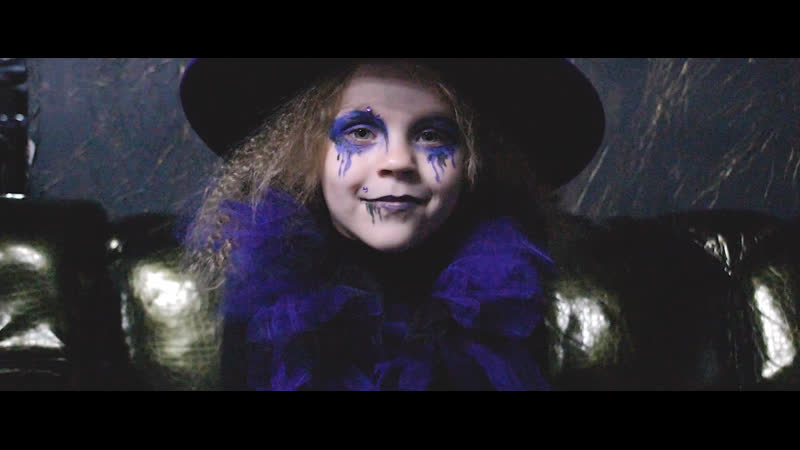 HALLOWEEN MISTIK OCTOBER