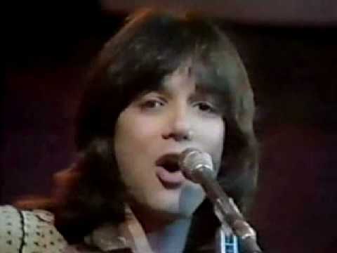 Arrows, I Love Rock N Roll, Alan