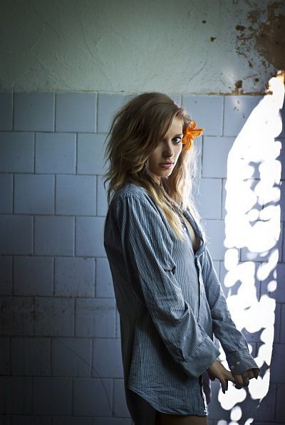 №104, Nikki Baires №104, Nikki Baires