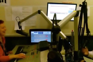 Студия Хит FM, эфир новостей