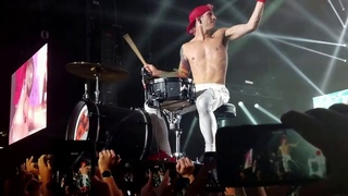 Pro Drummers Dropping Sticks Like Pros - compilation