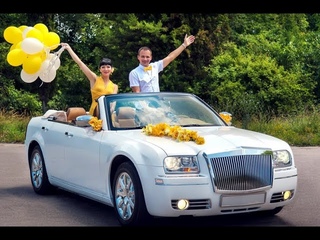 Единственный  в  Крыму!  Четырехдверный!  Пятиместный!  КАБРИОЛЕТ  бизнес - класса  КРАЙСЛЕР  300С.